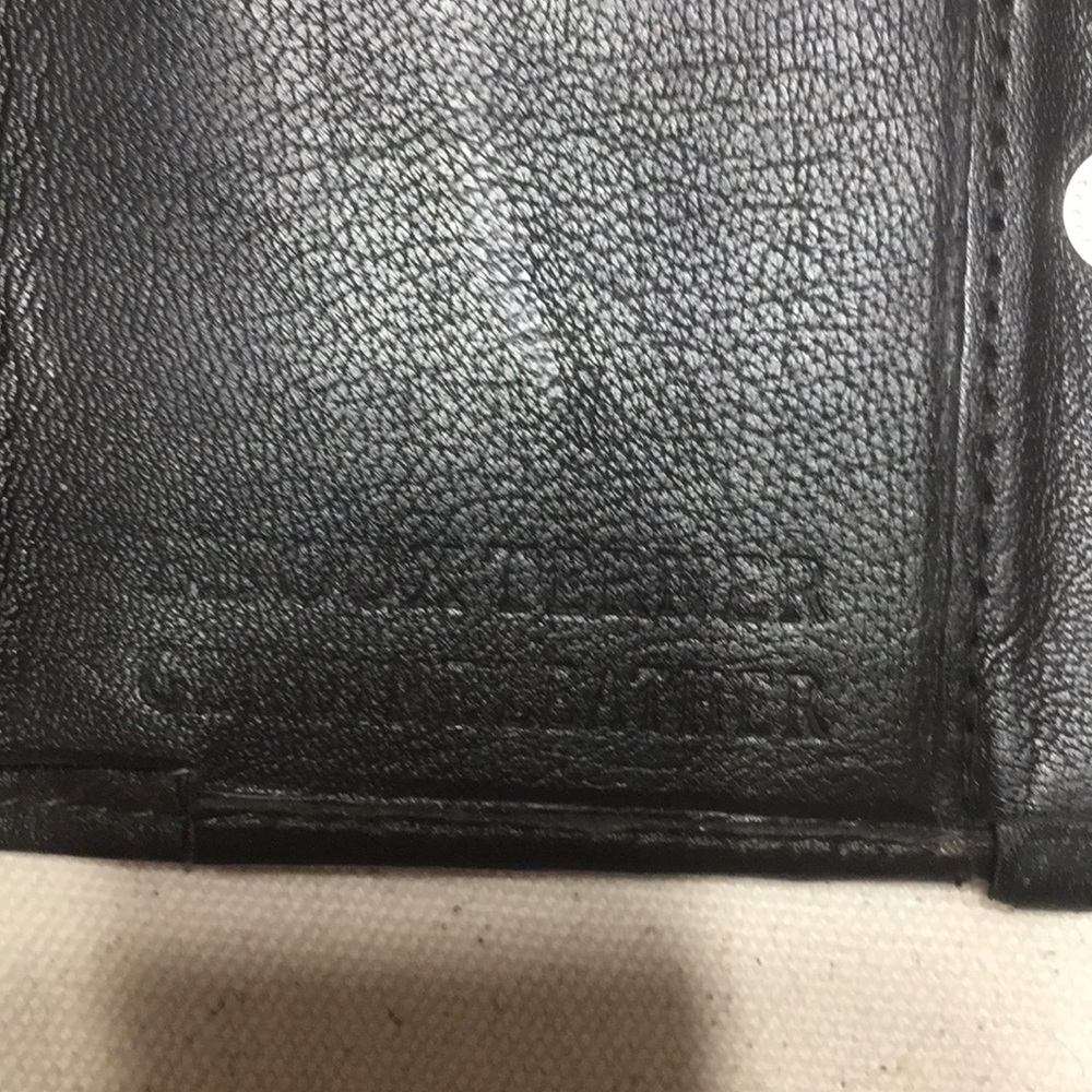Wallet - Picture 3 of 4